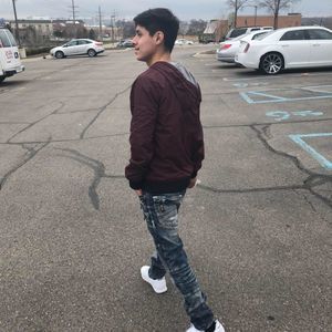 Meet your Posher, Froylan